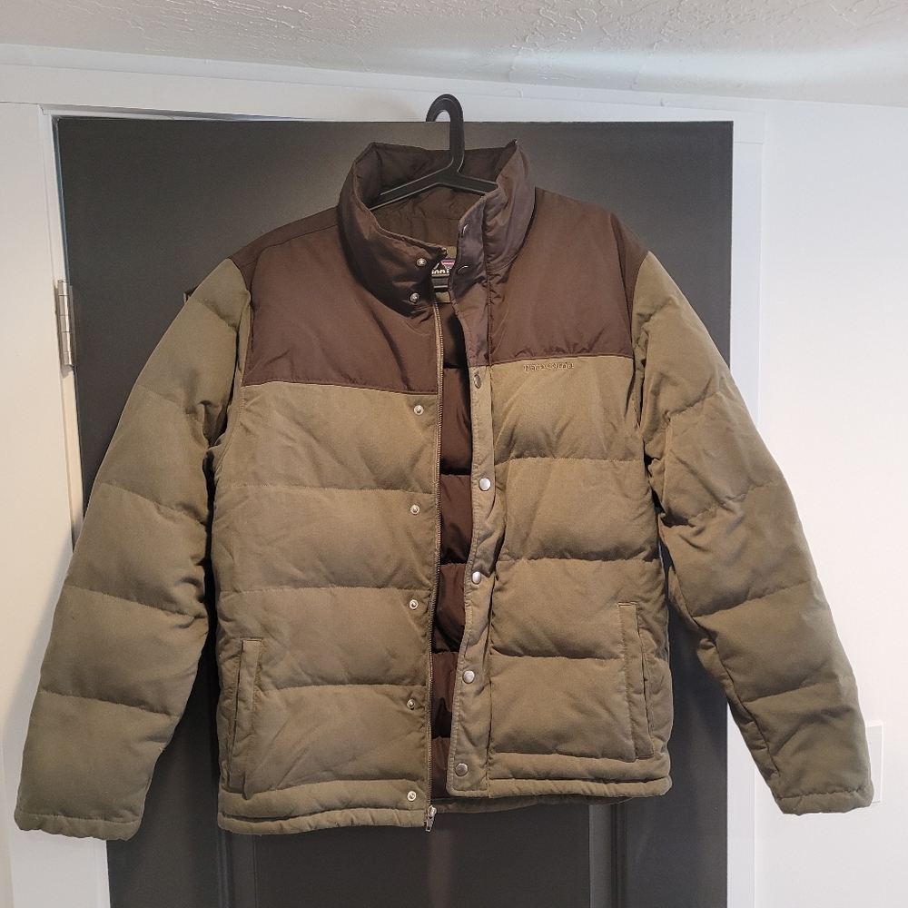Patagonia Men's M Bivy Olive and Brown Down Jacket